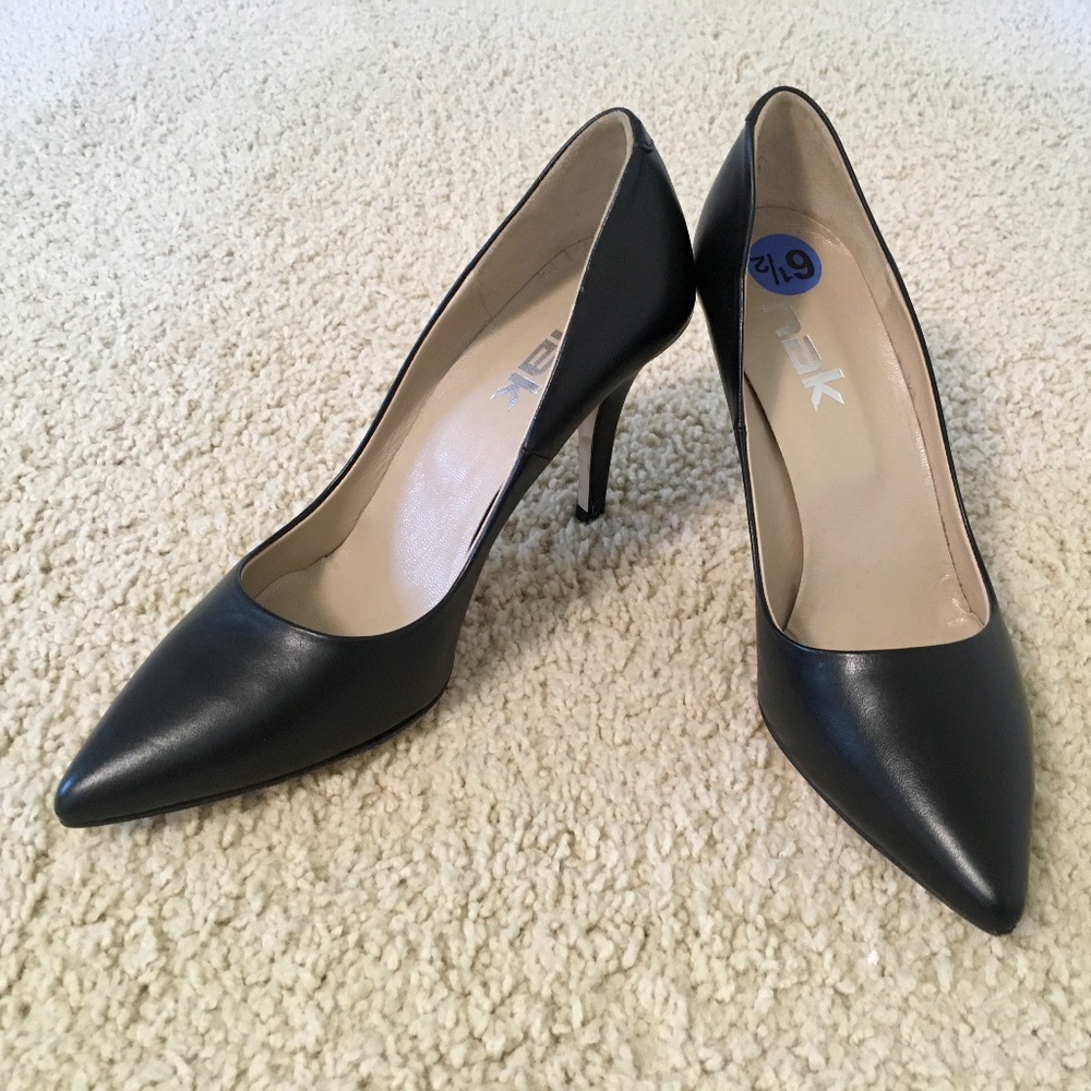 Nak shoes heels NWT